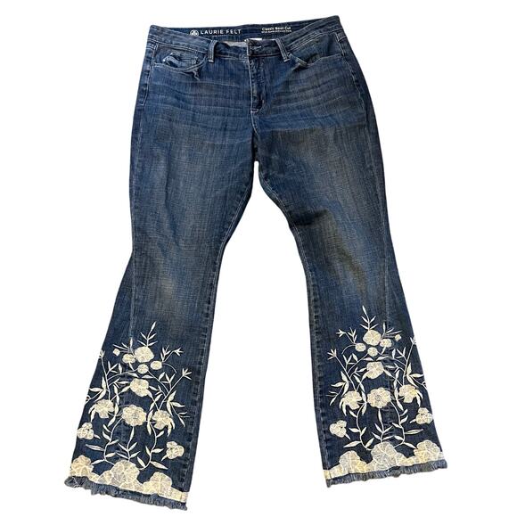 Laurie Felt Classic Boot Cut Embroidered Hem Women's Jeans.  Size 12 - Picture 2 of 8